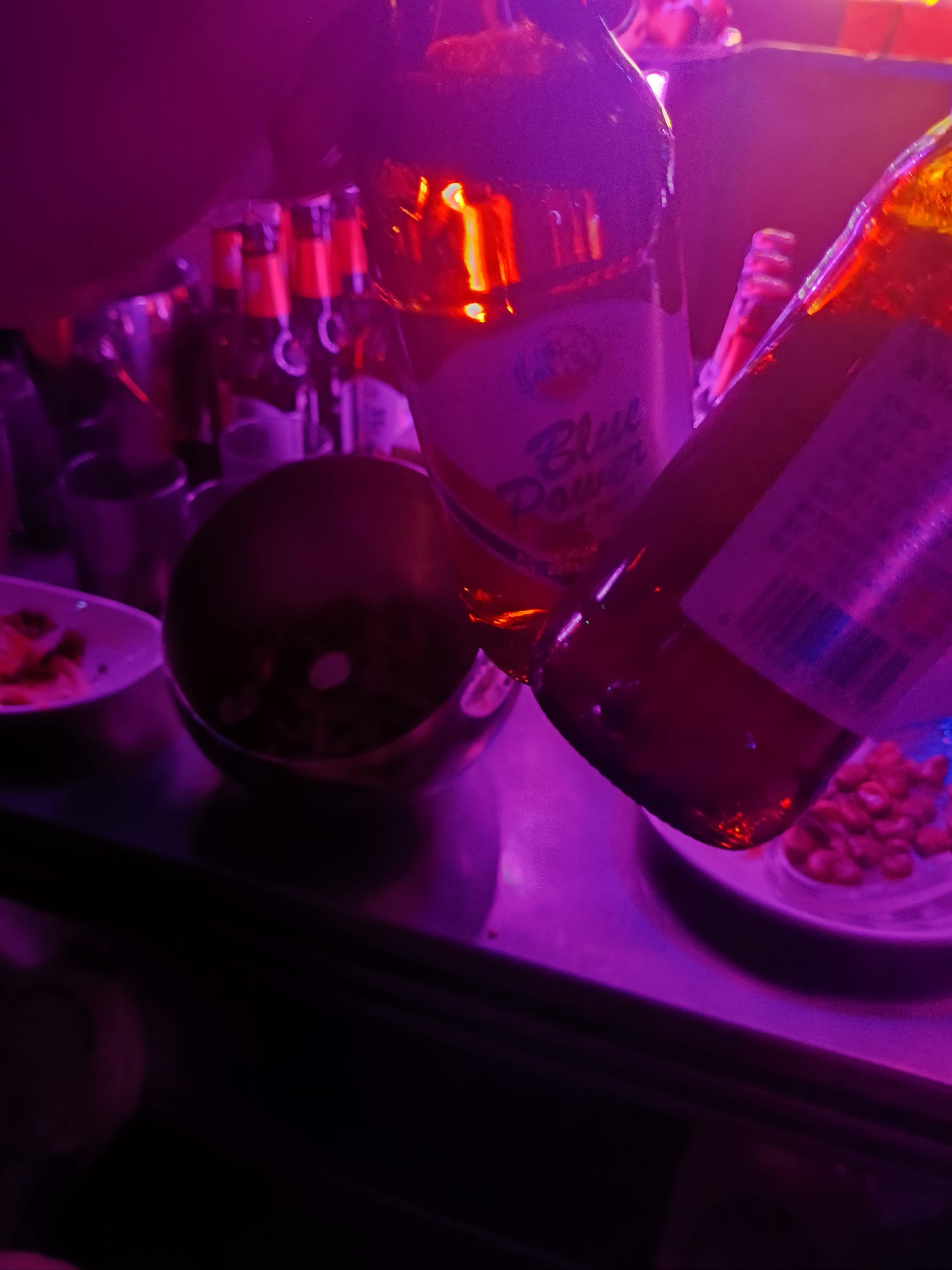 南阳商务ktv划算吗值得一试-方城县小时场ktv预定